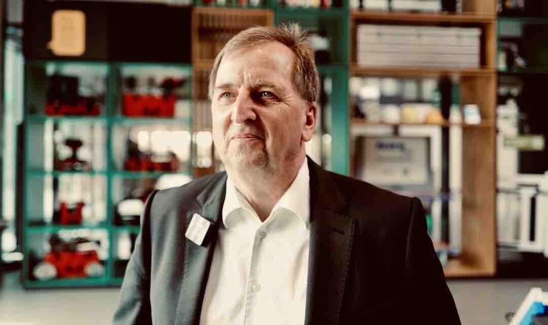 simon