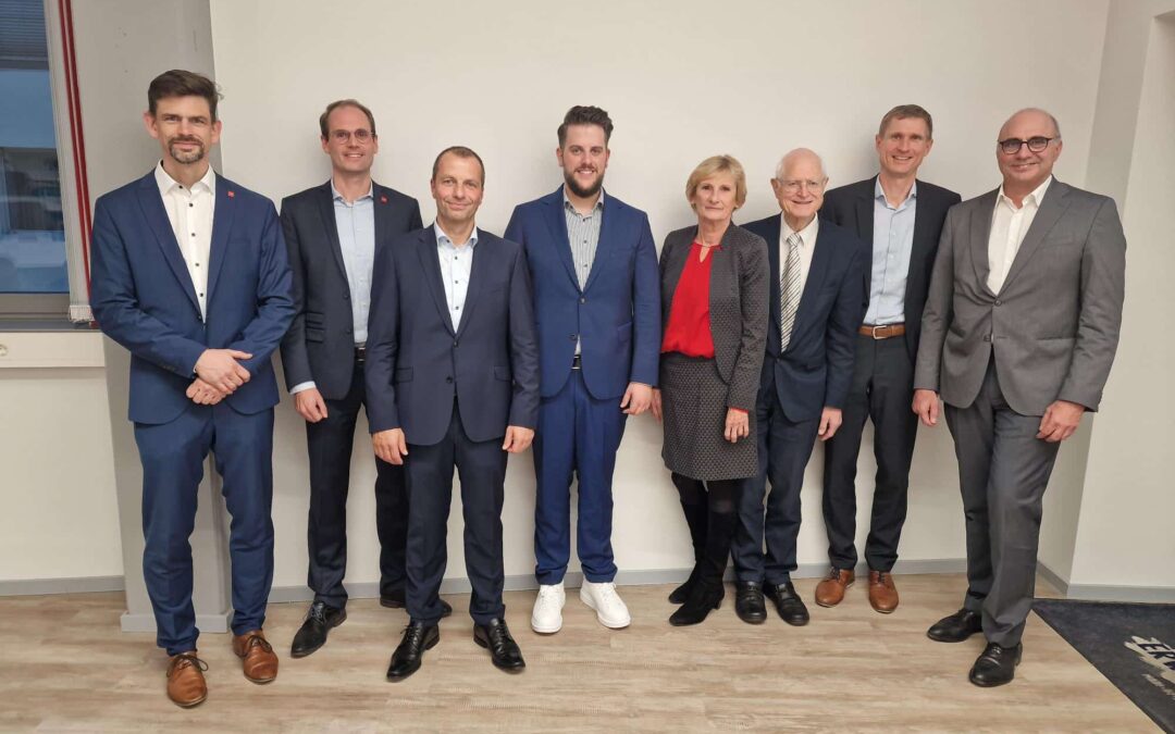 v.l.n.r. Thorsten Lindhorst, Christoph Strack, Christoph Rinck, Marcel Rinck, Silvia Strack, Helmut Ernst, Dr. Folker Ernst, Dr. Ralf von Briel